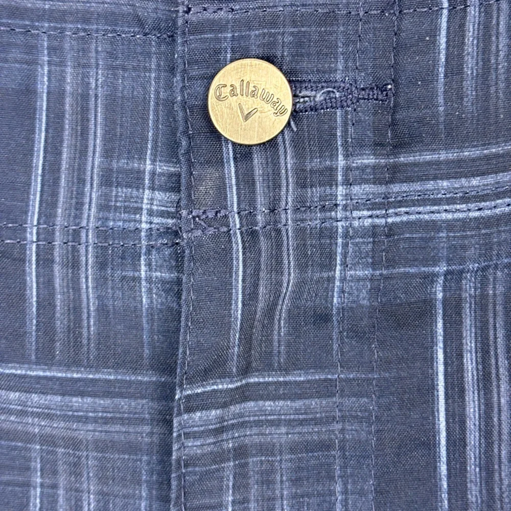 Callaway- Golf shorts- 36- Excellent‎ condition!!